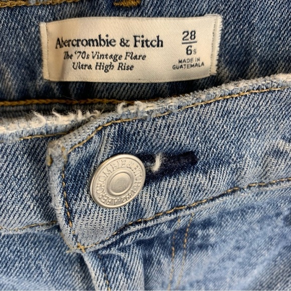Abercrombie & Fitch sz 6S 70s Vintage Flare Ultra High Rise Medium Wash Jeans - Picture 5 of 10
